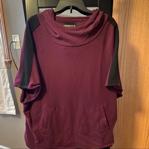 Women’s Size M Forever 21 Short Sleeve Hoodie